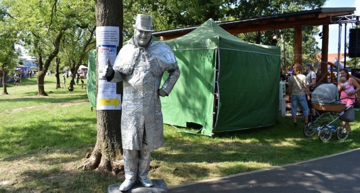 Březenská pouť a motosraz Poláky (58).JPG